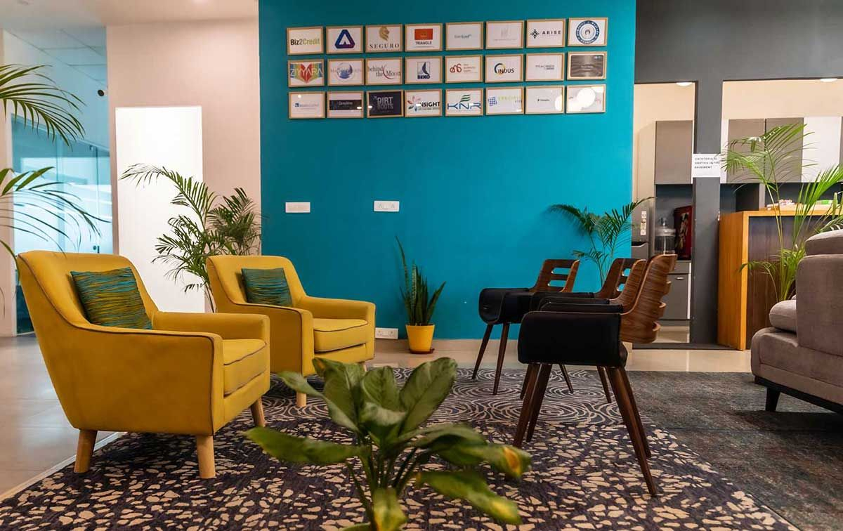 Spring House JMD Galleria